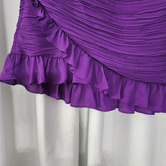 Express Purple One Puff Shoulder Rushed Ruffle Mini Dress. Sized L - Picture 3 of 11